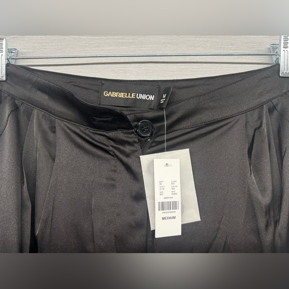 Gabrielle Union Black Satin Wide Leg Pants - Size Medium- NWT - Picture 3 of 5